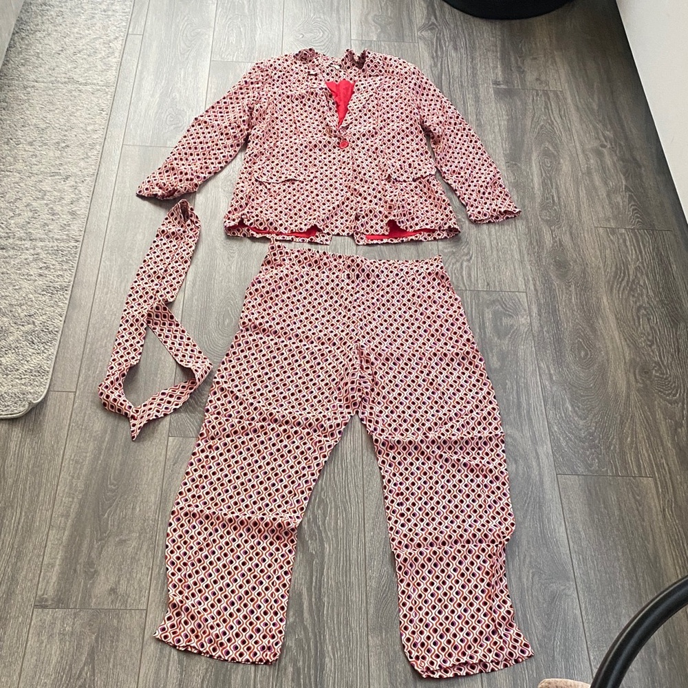 Surkana - Abstract Pattern Blazer & Trouser Set - Size L / XL